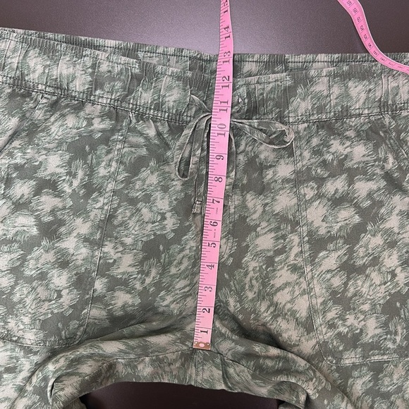 Orvis 100% Lyocell Joggers Ankle Pants XL Drawstring Waist Pockets Camo - Picture 13 of 16